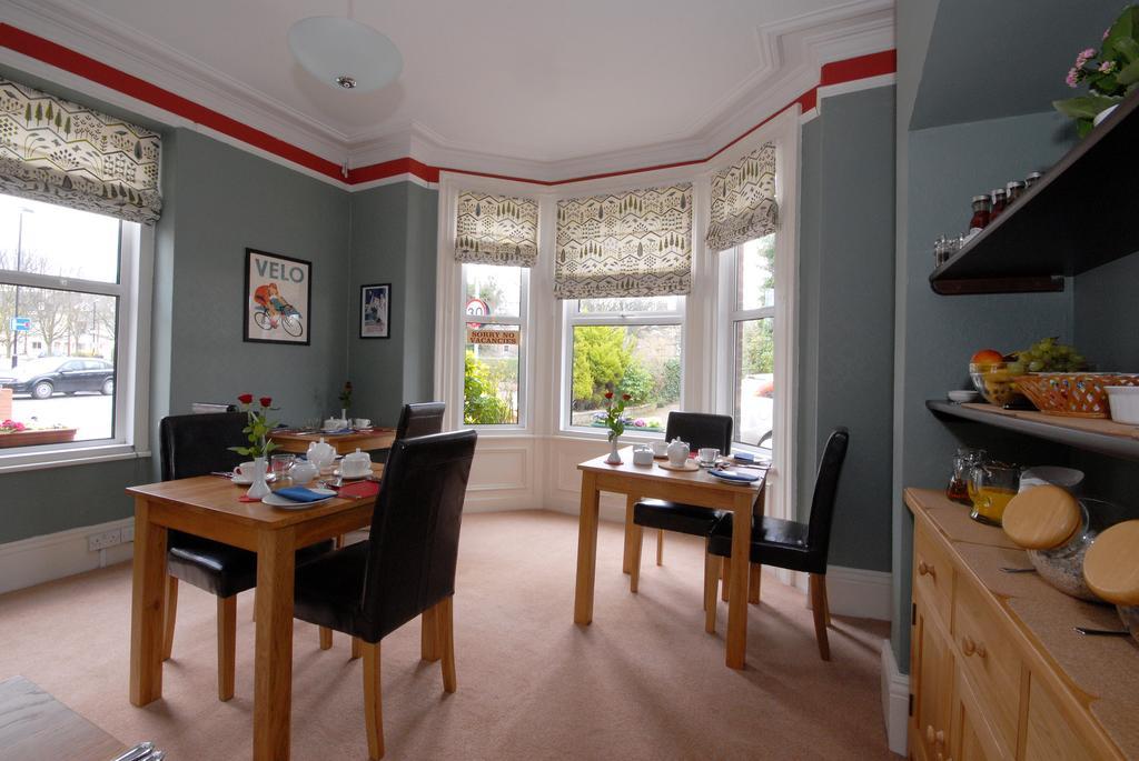 Feversham Lodge Guest House 요크 외부 사진