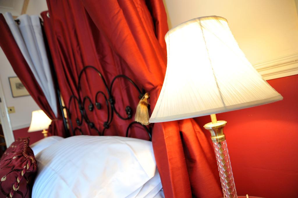 Feversham Lodge Guest House 요크 외부 사진