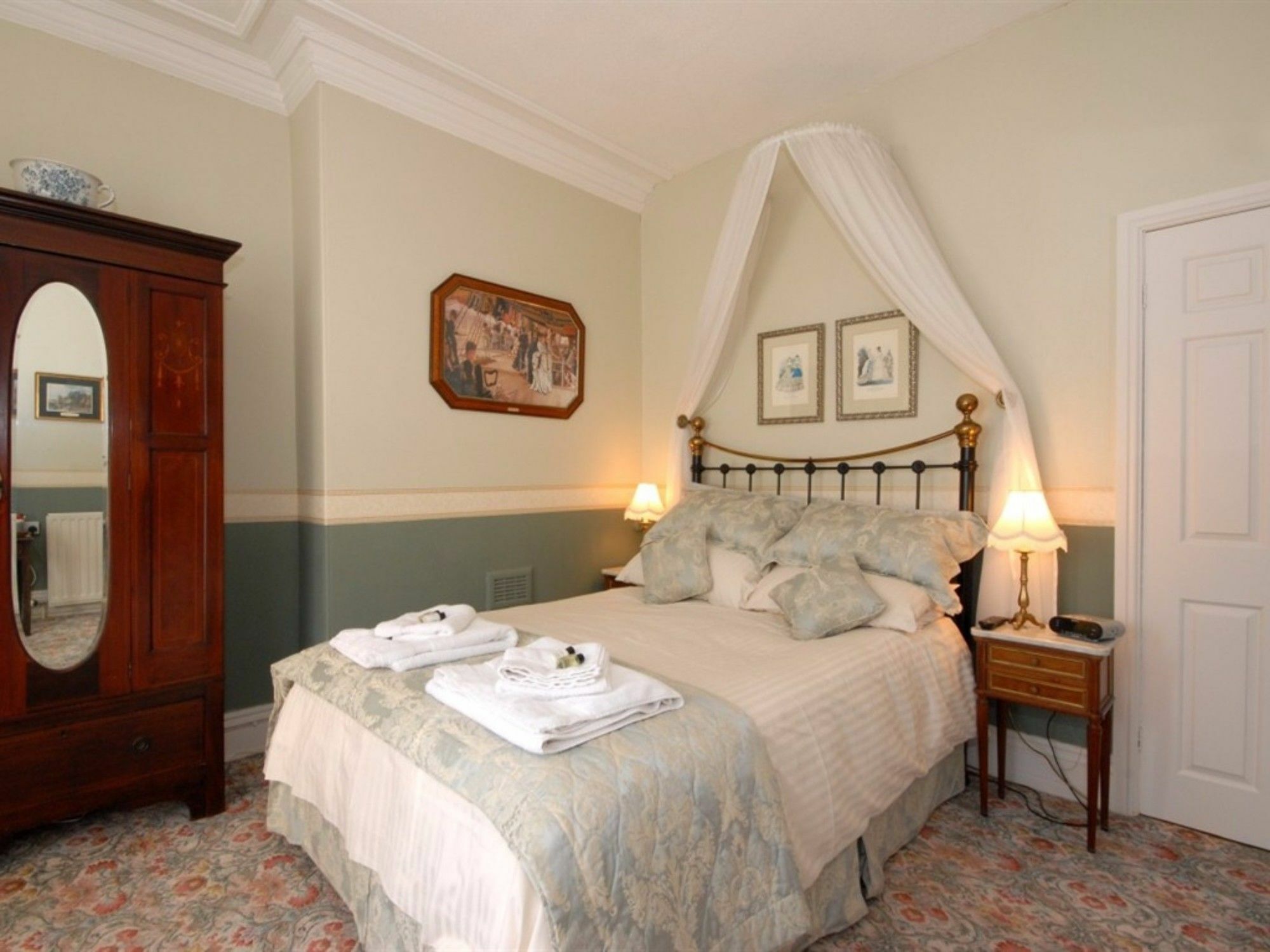 Feversham Lodge Guest House 요크 외부 사진